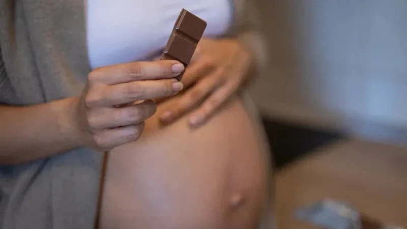 Mẹ bầu ăn socola được không? Lợi ích và những điều cần lưu ý 4