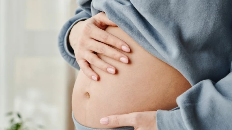 Mẹ bầu đi tiểu nhiều có ảnh hưởng đến nước ối không? 3