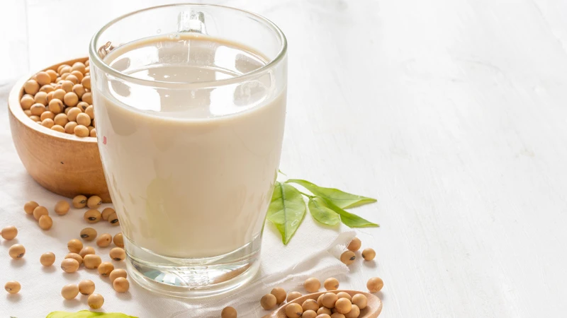 Mẹ bầu uống sữa đậu nành được không​? 3