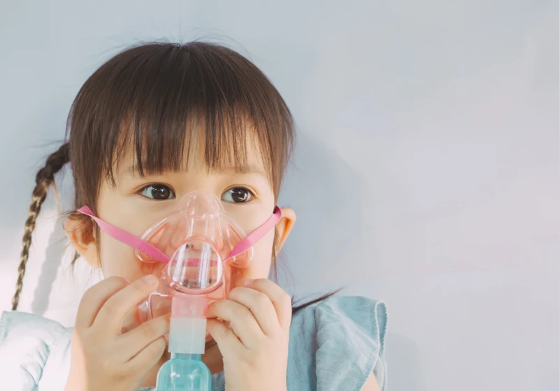 Mẹ cần làm gì khi trẻ ho nhiều về đêm nhưng không sốt? 2