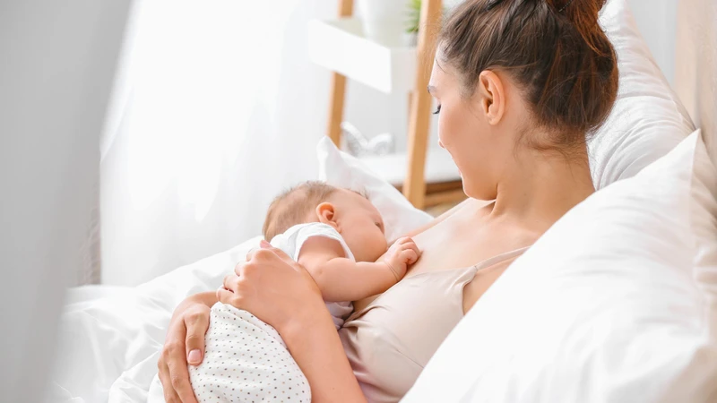 Mẹ cho con bú uống sữa đậu nành được không? 2