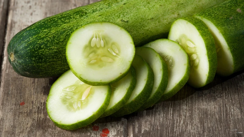 Dưa leo là một thực phẩm giàu nước, vitamin và chất chống oxy hóa