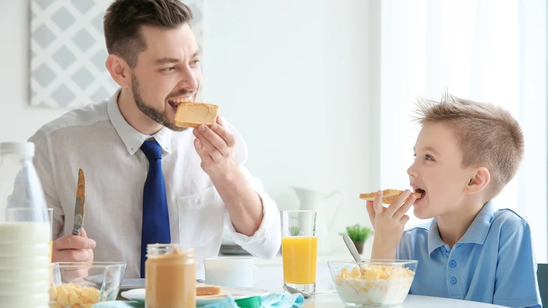 Men tiêu hóa được khuyến cáo sử dụng ngay trước hoặc cùng bữa ăn