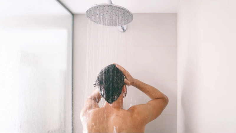 Không tắm nước lạnh để tỉnh rượu