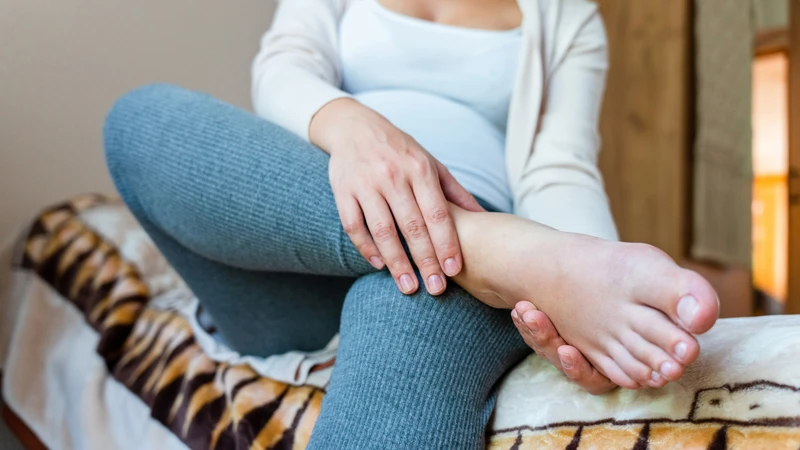 Chuột rút xảy ra liên tục, ngày càng đau là một trong những dấu hiệu sảy thai