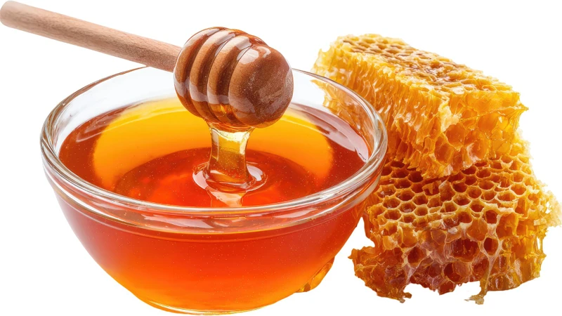 Củ cải trắng ngâm mật ong là một trong những cách dùng củ cải trắng trị ho có đờm