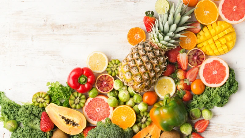 Chế độ ăn lành mạnh hỗ trợ điều trị mụn đinh râu hiệu quả