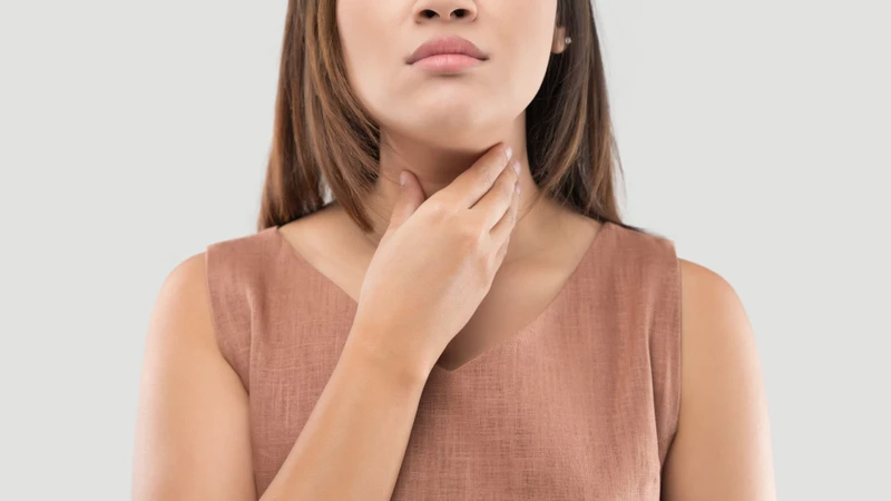 Nang keo tuyến giáp 2mm nguy hiểm không cần được xem xét cùng đặc điểm hình ảnh và sự thay đổi theo thời gian