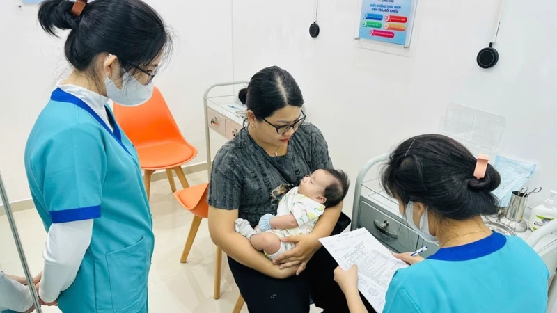 Quy trình tiêm chủng tại Trung tâm được thực hiện theo đúng chỉ định và đảm bảo an toàn