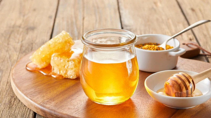 Uống mật ong vào lúc nào tốt nhất là thắc mắc của nhiều người