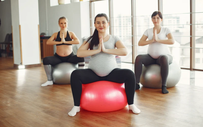 Vận động nhẹ nhàng cũng giúp cho quá trình sinh nở thuận lợi hơn