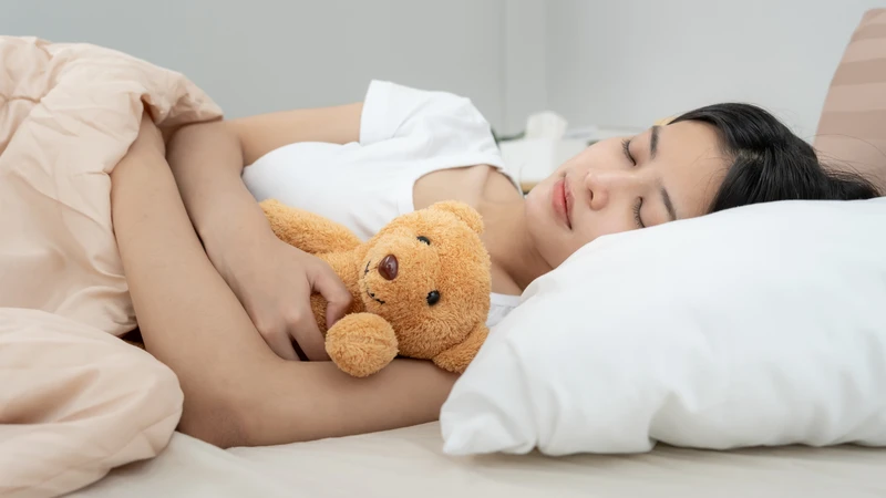 Khi bạn ngủ sâu đủ và đều đặn, não bộ sẽ hoạt động hiệu quả và tinh thần trở nên minh mẫn hơn