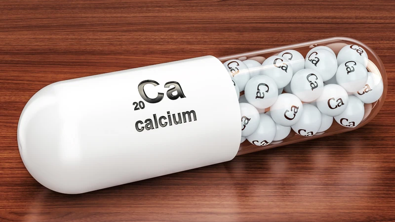 Rối loạn canxi do suy thận làm xáo trộn khoáng chất hormone, ảnh hưởng rõ rệt sức khỏe làn da