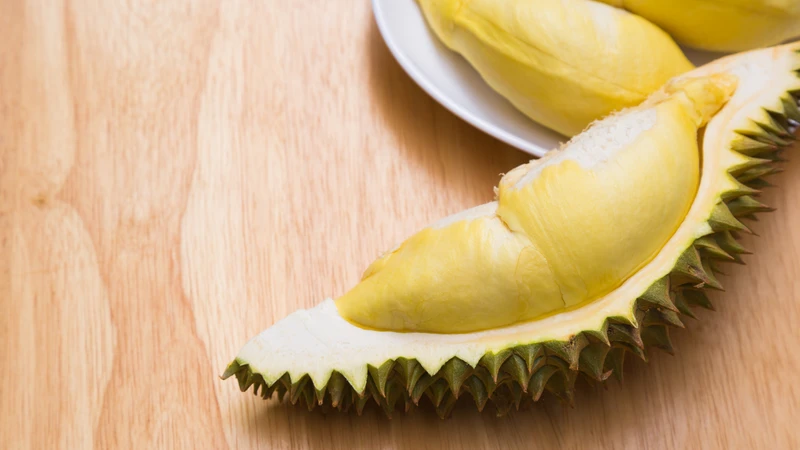 Việc ăn quá nhiều sầu riêng có thể gây ra nhiều ảnh hưởng tiêu cực đến sức khỏe