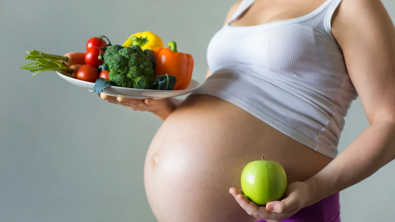 Chế độ dinh dưỡng cần cân đối carbohydrate, protein, chất béo và chất xơ