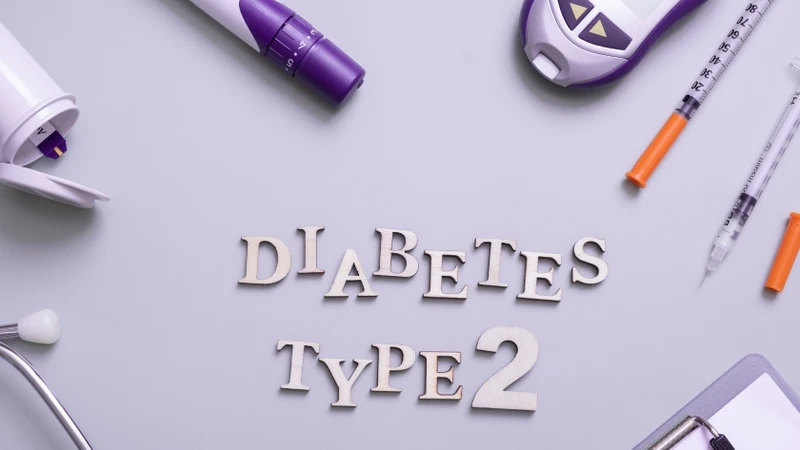 Đái tháo đường type 2 là bệnh lý chuyển hóa mạn tính do đề kháng insulin và rối loạn tiết insulin, dẫn đến tăng đường huyết
