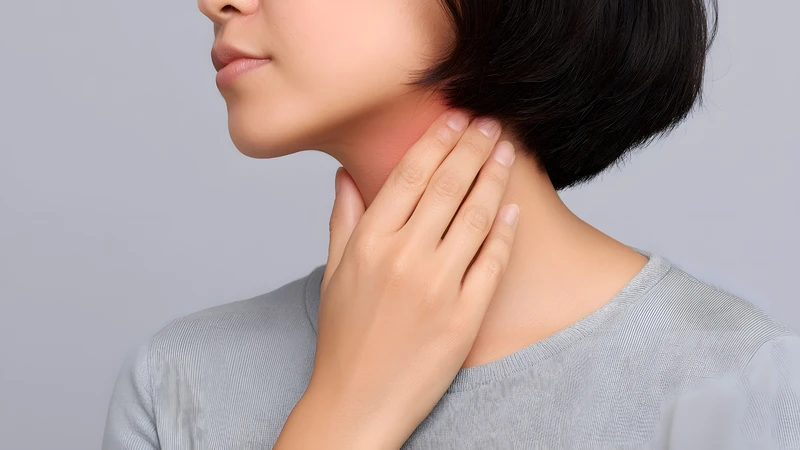 Viêm họng, viêm amidan có thể dẫn đến u lympho lành tính do phản ứng miễn dịch