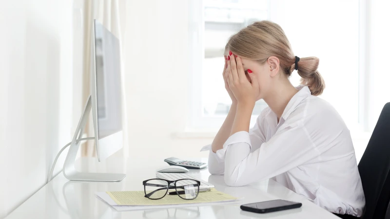 Nguyên nhân khó thụ thai lần 2 có thể đến từ căng thẳng kéo dài và áp lực tâm lý