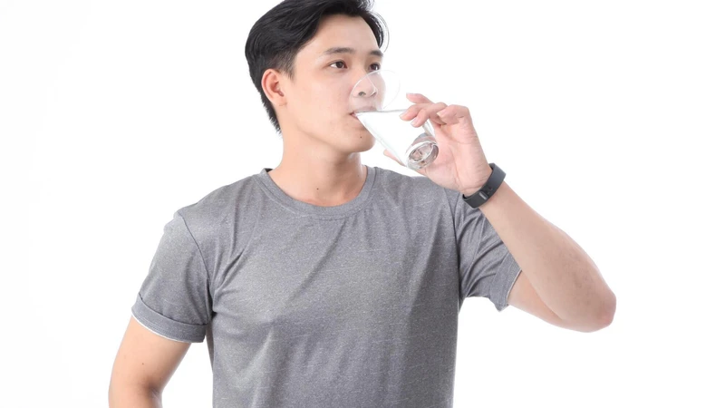 nguyen-nhan-lam-nuoc-tieu-mau-do-la-gi-4.png