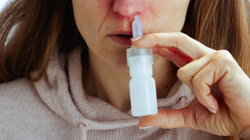 Nghẹt mũi là một trong những triệu chứng của polyp xoang hàm