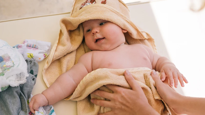 Nhận biết các dấu hiệu lồng ruột sớm giúp trẻ tránh được nguy cơ phẫu thuật phức tạp