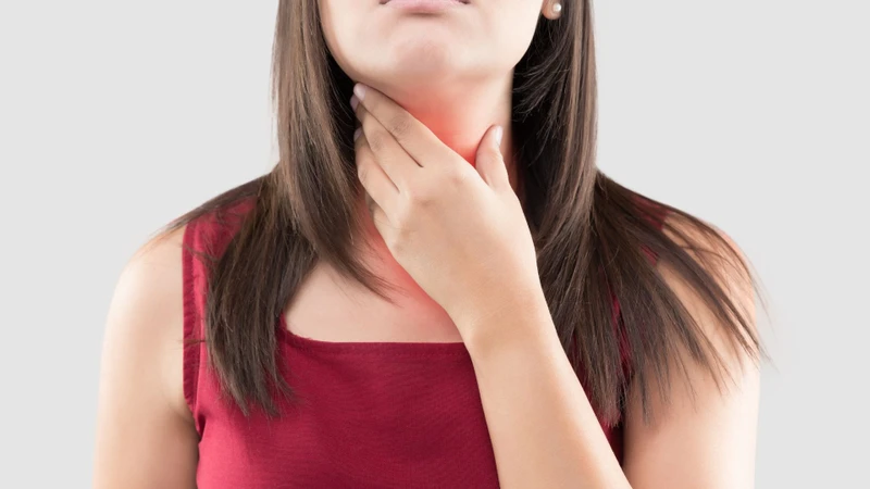 Một số dấu hiệu có thể xuất hiện khi nhân tuyến giáp thay đổi