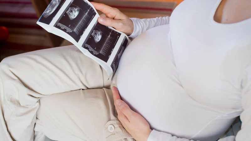 HPV thường ít ảnh hưởng đến thai kỳ và đa số không gây nguy hiểm cho mẹ hoặc thai nhi
