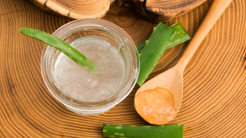 Nước ép nha đam giúp giảm đau và làm mát lưỡi
