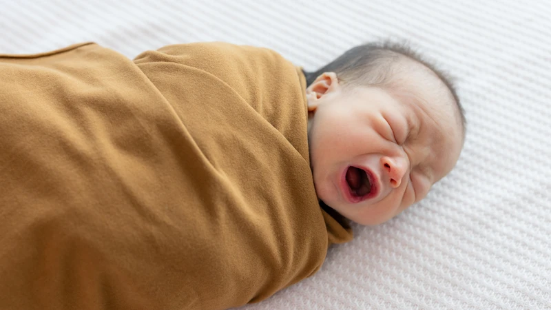 Những tác hại của việc quấn trẻ sơ sinh sai cách 2