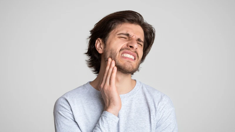 Nổi hạch dưới hàm do đâu? Khi nào cần đi khám bác sĩ? 2