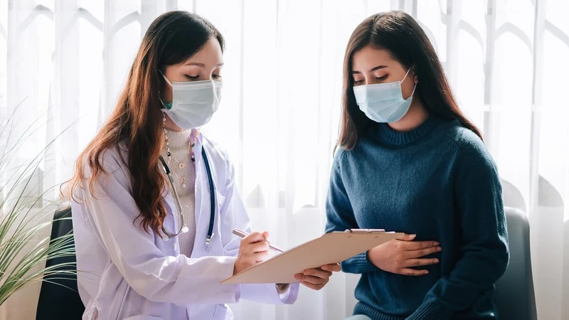 Sử dụng thuốc làm sạch ruột trước khi nội soi