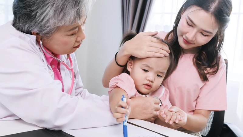 Phác đồ điều trị viêm màng não ở trẻ em Bộ Y tế cần được thực hiện dưới sự theo dõi của bác sĩ