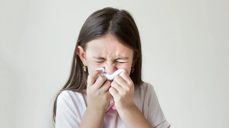 Phân biệt triệu chứng cúm A và sốt xuất huyết 2