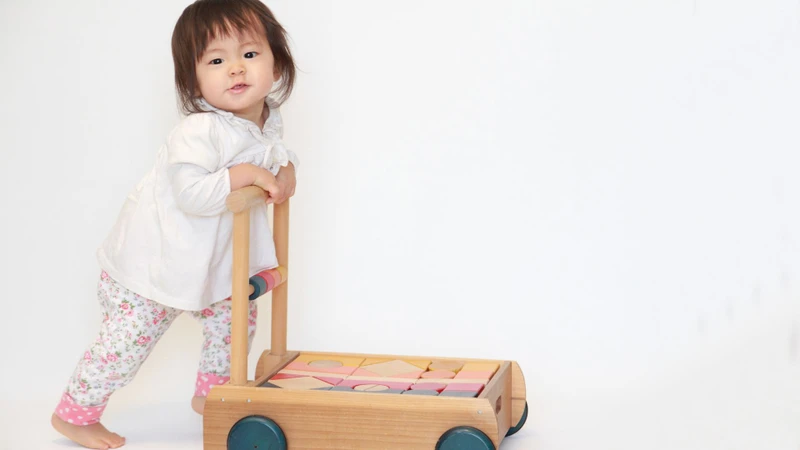 Kỹ năng vận động thô giúp bé tự tin đứng vững, di chuyển và khám phá thế giới
