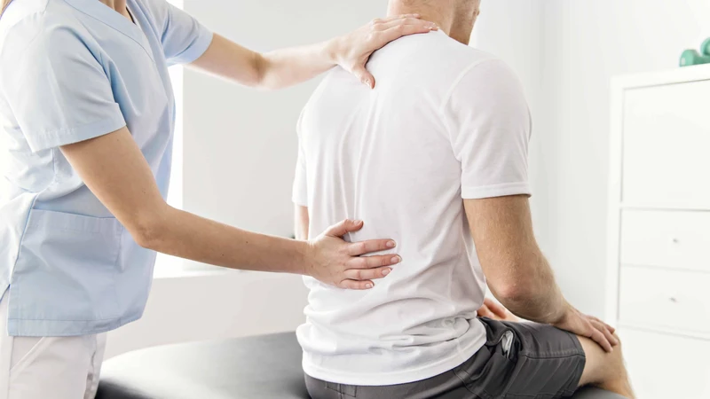Vật lý trị liệu đóng vai trò quan trọng trong quá trình phục hồi chức năng