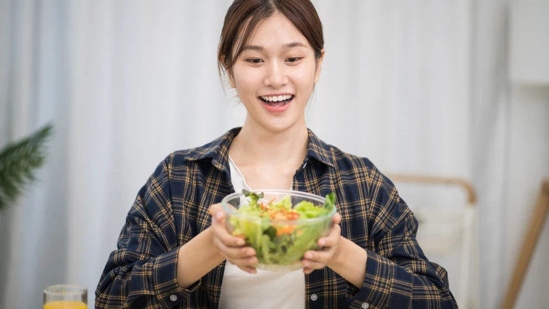 Phụ nữ sau sinh mổ ăn rau dền được không? Lưu ý khi ăn rau dền sau sinh 4