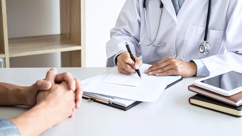 Bác sĩ sẽ tìm hiểu nguyên nhân gốc rễ để có phác đồ điều trị phù thũng phù hợp
