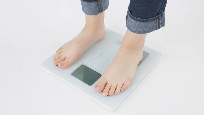 Người bệnh cần đi khám bác sĩ khi có dấu hiệu sút cân