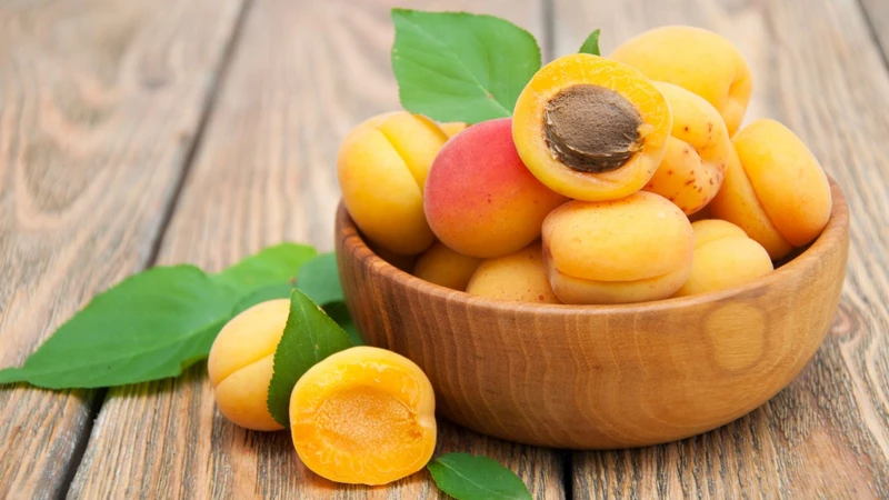 Bổ sung quả mơ vào chế độ ăn một cách hợp lý giúp tăng cường sức khỏe tổng thể