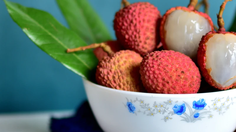 Vải là nguồn cung cấp dồi dào vitamin C và các chất chống oxy hóa