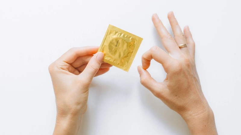 Quan hệ bằng miệng có bị lây sùi mào gà không? Lời giải đáp từ chuyên gia y tế 3