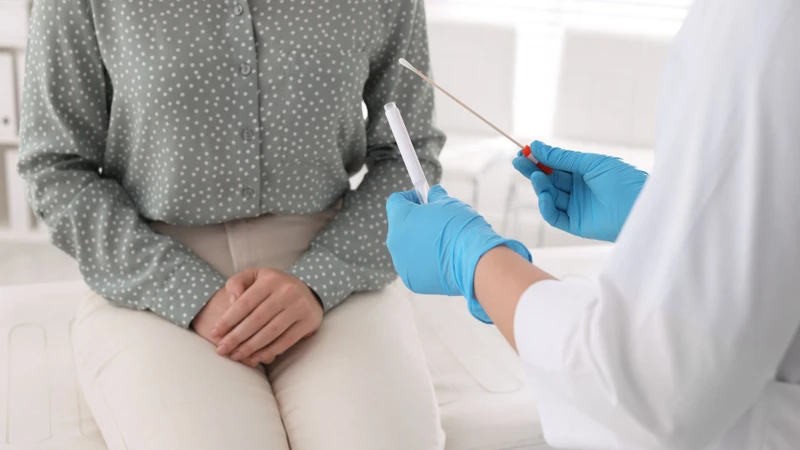 quan-he-voi-nguoi-nhiem-HPV-bao-lau-thi-bi-1.jpg