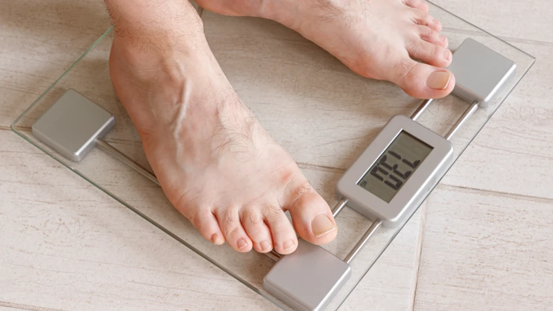 Rau cần nước ít calo, giàu chất xơ giúp no lâu và hỗ trợ giảm cân