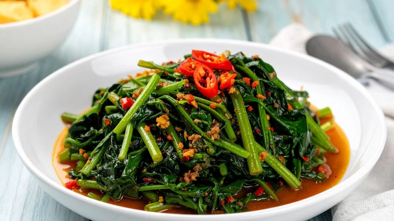 Chất xơ trong rau muống giúp tạo cảm giác no lâu, hỗ trợ kiểm soát cân nặng lành mạnh