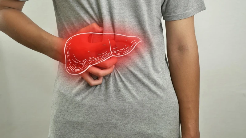 Sẩn ngứa do gan là gì? Nguyên nhân, dấu hiệu và phòng tránh