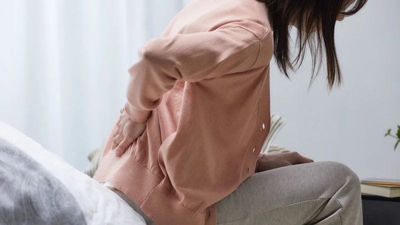 Đau xương là một trong những triệu chứng của sarcoma cơ vân