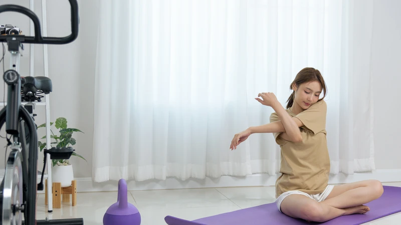 Vận động nhẹ nhàng sau mổ giúp lưu thông máu tốt hơn, hỗ trợ vết thương nhanh hồi phục