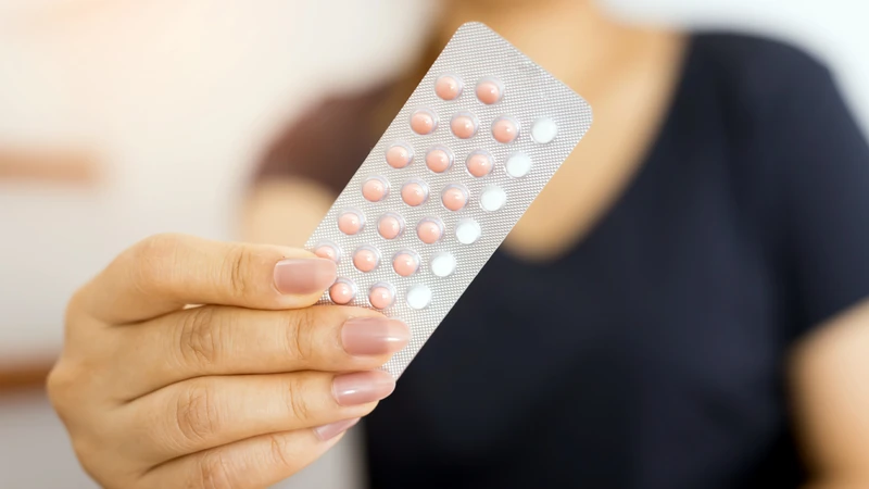 Sau sinh 1 tháng quan hệ có bầu không? Giải đáp chi tiết cho mẹ bỉm sữa 4