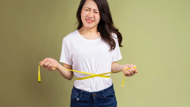Kem chứa nhiều đường, dễ gây tích lũy năng lượng dư thừa và dẫn đến tăng cân