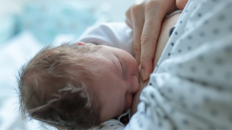 Sau sinh mổ ăn đậu phộng được không? Lưu ý dành cho mẹ bỉm khi ăn đậu phộng sau sinh 4